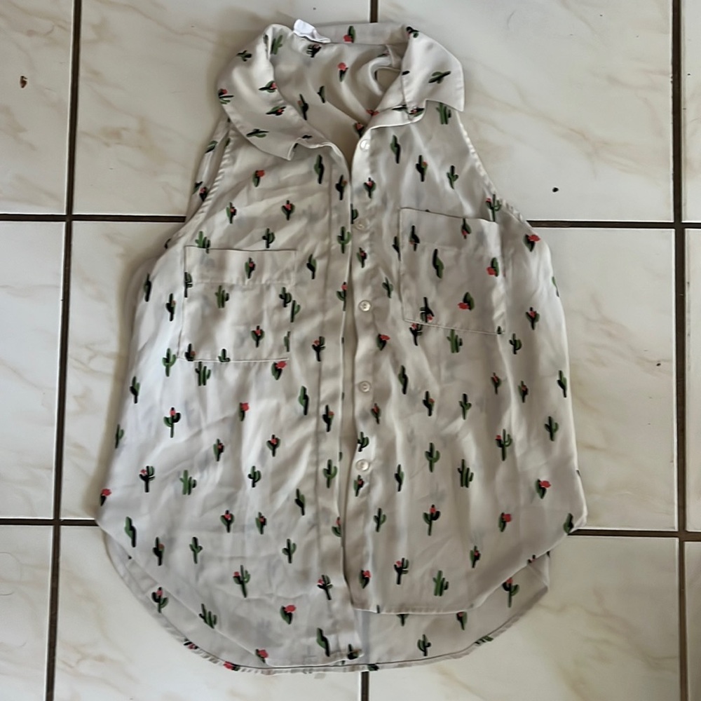 Women's Small Cactus Blouse Tank Top Button Up Pockets